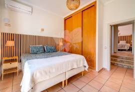 Charming 3 Bedroom Detached Villa with Sea Views Near Moncarapacho, Algarve