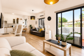 2 Bedroom Apartment with Communal Pool, Vilamoura