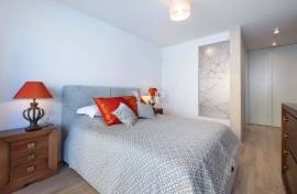 3 bedroom apartment for sale in Quarteira, within walking distance of the beach