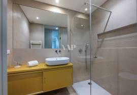 3 bedroom apartment for sale in Quarteira, within walking distance of the beach