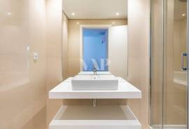 2 BEDROOM TOP FLOOR apartment for sale in Vilamoura, inserted in a private condominium
