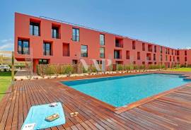 2 BEDROOM TOP FLOOR apartment for sale in Vilamoura, inserted in a private condominium