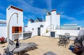 Tavira centre 2 bedroom apartment with large terraces and private plunge pool Tavira centre 2 bedroom apartment with large terraces and private plunge pool