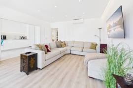 Tavira centre 2 bedroom apartment with large terraces and private plunge pool Tavira centre 2 bedroom apartment with large terraces and private plunge pool