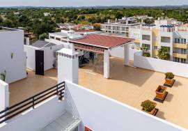 Tavira 2 bed top floor apartment with private rooftop terrace & parking Tavira 2 bed top floor apartment with private rooftop terrace & parking