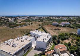 2 bedroom villa in Patã Village - with garage in Box | Gated community with pool 2 bedroom villa in Patã Village - with garage in Box | Gated community with pool