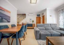 2 bedroom villa in Patã Village - with garage in Box | Gated community with pool 2 bedroom villa in Patã Village - with garage in Box | Gated community with pool