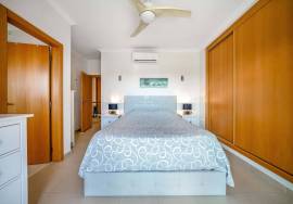 2 bedroom villa in Patã Village - with garage in Box | Gated community with pool 2 bedroom villa in Patã Village - with garage in Box | Gated community with pool