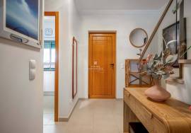 2 bedroom villa in Patã Village - with garage in Box | Gated community with pool 2 bedroom villa in Patã Village - with garage in Box | Gated community with pool