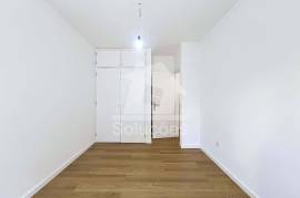 Refurbished two-bedroom flat in the centre of Portimão with a balcony – next to the Municipal Market Refurbished two-bedroom flat in the centre of Portimão with a balcony – next to the Municipal Market