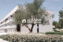 Spacious 1-Bedroom Apartment in Carvoeiro, Algarve Spacious 1-Bedroom Apartment in Carvoeiro, Algarve