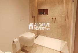 Spacious 1-Bedroom Apartment in Carvoeiro, Algarve Spacious 1-Bedroom Apartment in Carvoeiro, Algarve