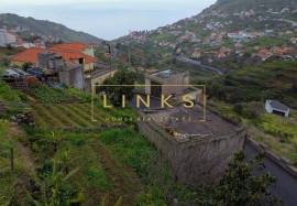 Traditional House and Plots - Campana Traditional House and Plots - Campana