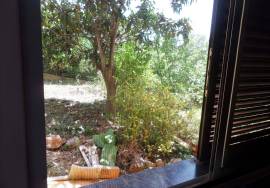 Spacious 6-bedroom semi-detached house at the entrance to Loulé — Space, Comfort and Excellent Location