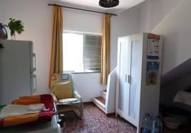 Spacious 6-bedroom semi-detached house at the entrance to Loulé — Space, Comfort and Excellent Location