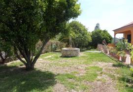 Spacious 6-bedroom semi-detached house at the entrance to Loulé — Space, Comfort and Excellent Location