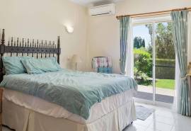 Carvoeiro - Charming 2-bedroom ground floor duplex apartment in Vila Golfemar