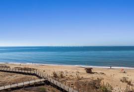 Quarteira – New 2-bedroom ground-floor apartment near the beach