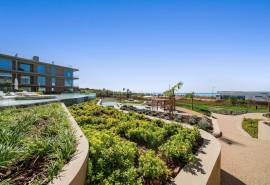 Quarteira – New 2-bedroom ground-floor apartment near the beach