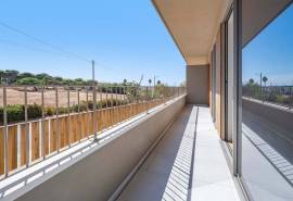 Quarteira – New 2-bedroom ground-floor apartment near the beach