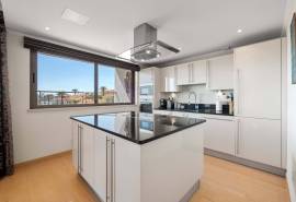 Ferragudo - 2-bedroom single-storey apartment walking distance to the beach Ferragudo - 2-bedroom single-storey apartment walking distance to the beach