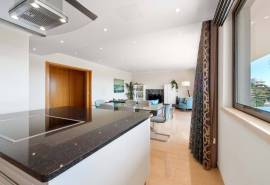 Ferragudo - 2-bedroom single-storey apartment walking distance to the beach Ferragudo - 2-bedroom single-storey apartment walking distance to the beach