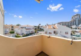 Albufeira – Refurbished 1+1-bedroom apartment near beaches