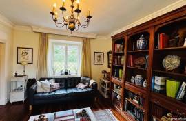 Historic semi-detached urban villa in Galdakao with private garden of more than 800 m² Historic semi-detached urban villa in Galdakao with private garden of more than 800 m²