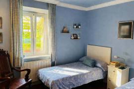 Historic semi-detached urban villa in Galdakao with private garden of more than 800 m² Historic semi-detached urban villa in Galdakao with private garden of more than 800 m²