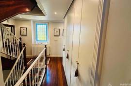 Historic semi-detached urban villa in Galdakao with private garden of more than 800 m² Historic semi-detached urban villa in Galdakao with private garden of more than 800 m²