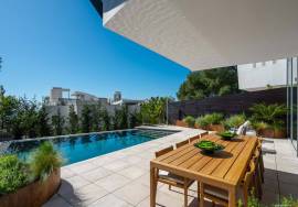 Exclusive luxury semi-detached house with private pool and sea views in Sierra Blanca, Marbella Exclusive luxury semi-detached house with private pool and sea views in Sierra Blanca, Marbella