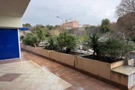 BUSINESS PREMISES IN THE TOWN CENTER, AT A FREQUENT LOCATION!