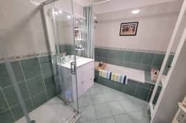 Charming 1940s Villa Completely Renovated With Garage, Terrace, Heated Swimming Pool And Summer Kitchen. Charming 1940s Villa Completely Renovated With Garage, Terrace, Heated Swimming Pool And Summer Kitchen.