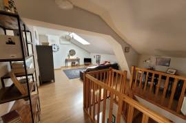 Charming 1940s Villa Completely Renovated With Garage, Terrace, Heated Swimming Pool And Summer Kitchen. Charming 1940s Villa Completely Renovated With Garage, Terrace, Heated Swimming Pool And Summer Kitchen.