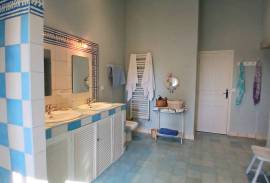 Unique Magnificent Stone Farmhouse With 300 M2 Of Living Space, 5 Bedrooms And Outbuilding On 1.5 Hectares Of Land In The Heart Of The Garrigue With Panoramic Views. Unique Magnificent Stone Farmhouse With 300 M2 Of Living Space, 5 Bedrooms And Outbuilding On 1.5 Hectares Of Land In The Heart Of The Garrigue With Panoramic Views.