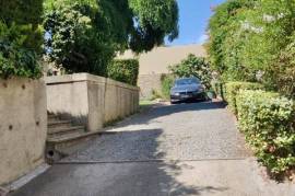 Beautiful Bourgeoise House, Entirely Renovated With Taste, Offering 7 Bedrooms, 7 Bathrooms And Annexes On A 870 M2 Plot With Pool. Beautiful Bourgeoise House, Entirely Renovated With Taste, Offering 7 Bedrooms, 7 Bathrooms And Annexes On A 870 M2 Plot With Pool.