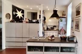 Beautiful Bourgeoise House, Entirely Renovated With Taste, Offering 7 Bedrooms, 7 Bathrooms And Annexes On A 870 M2 Plot With Pool. Beautiful Bourgeoise House, Entirely Renovated With Taste, Offering 7 Bedrooms, 7 Bathrooms And Annexes On A 870 M2 Plot With Pool.
