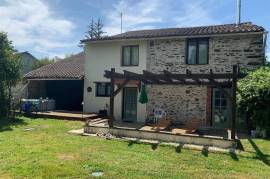 Rural House, Gite for Sale with Barn, Gardens - Le Dorat - 87 Rural House, Gite for Sale with Barn, Gardens - Le Dorat - 87