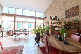 7 room, 200m2 Vineyard residence for sale in Nissan lez enserune - 289 000 € *