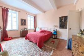 7 room, 200m2 Vineyard residence for sale in Nissan lez enserune - 289 000 € * 7 room, 200m2 Vineyard residence for sale in Nissan lez enserune - 289 000 € *
