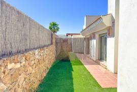 listing listing