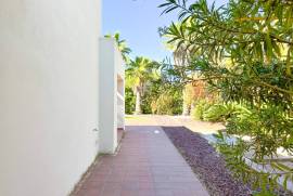 listing listing