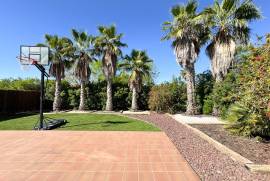 listing listing