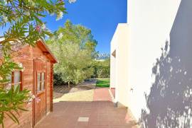 listing listing