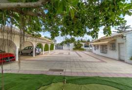 listing listing