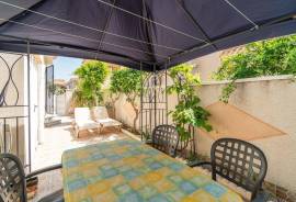 listing listing