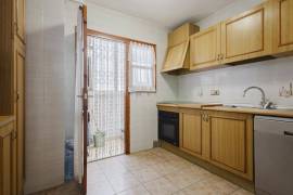listing listing