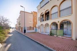 listing listing