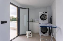 listing listing