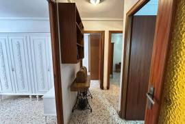 listing listing